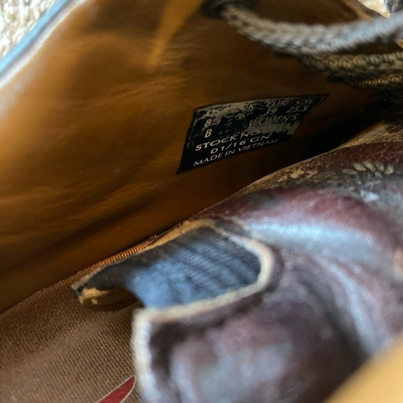 Red Wing Work Shoes Womens 8.5 B Brown Leather Safety Toe Slip Oil Resistant - Picture 5 of 6